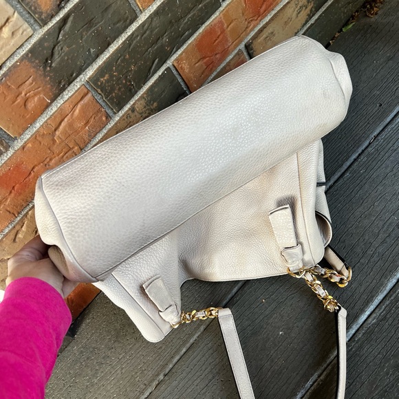 Tory Burch Cream Tote Bag - Picture 9 of 9